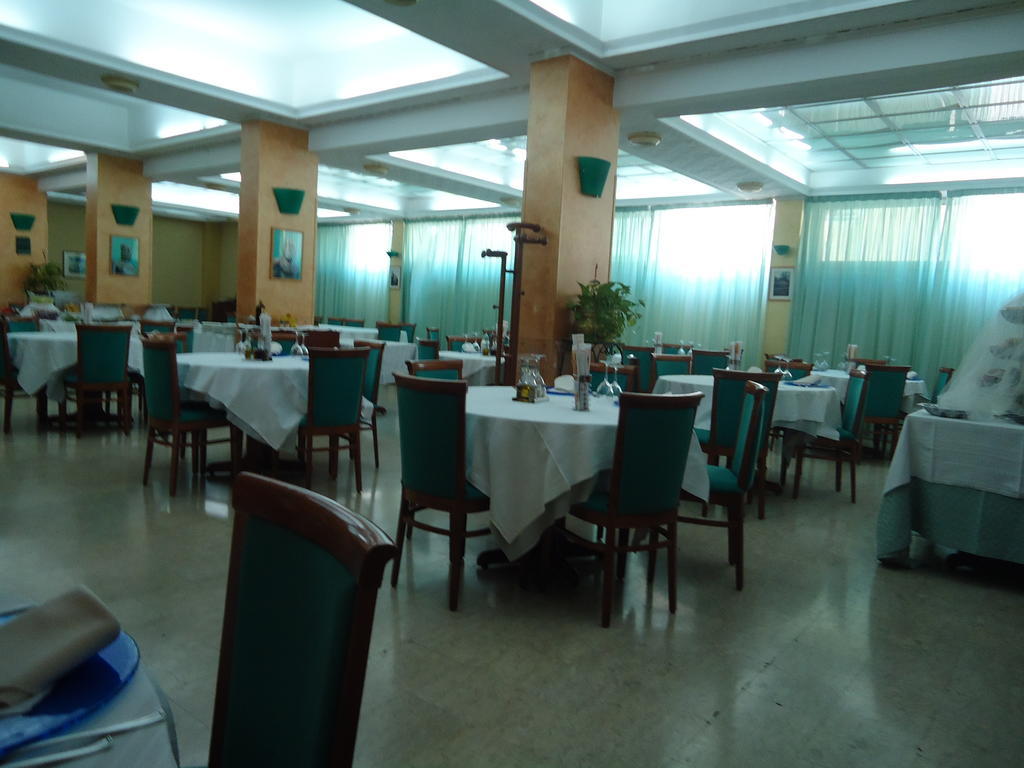Hotel Ristorante Mommo Polistena Ngoại thất bức ảnh