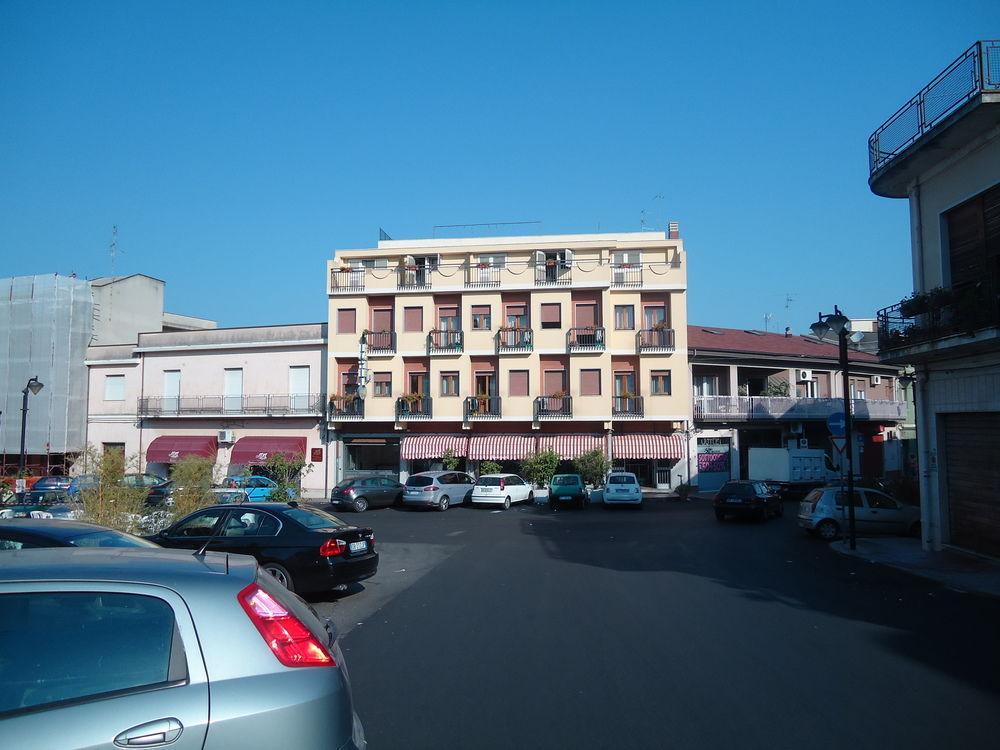 Hotel Ristorante Mommo Polistena Ngoại thất bức ảnh